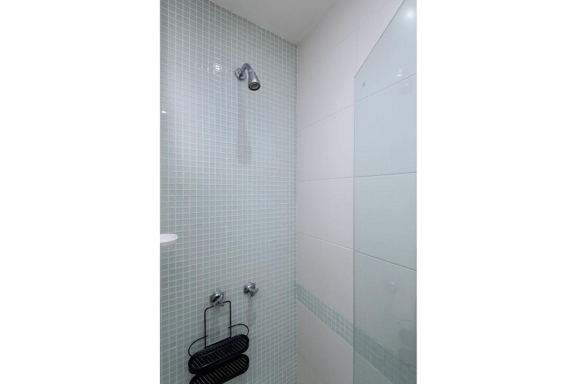 2 Quartos No Leblon A 300m Da | Adp 386/603 * Rio de Janeiro
