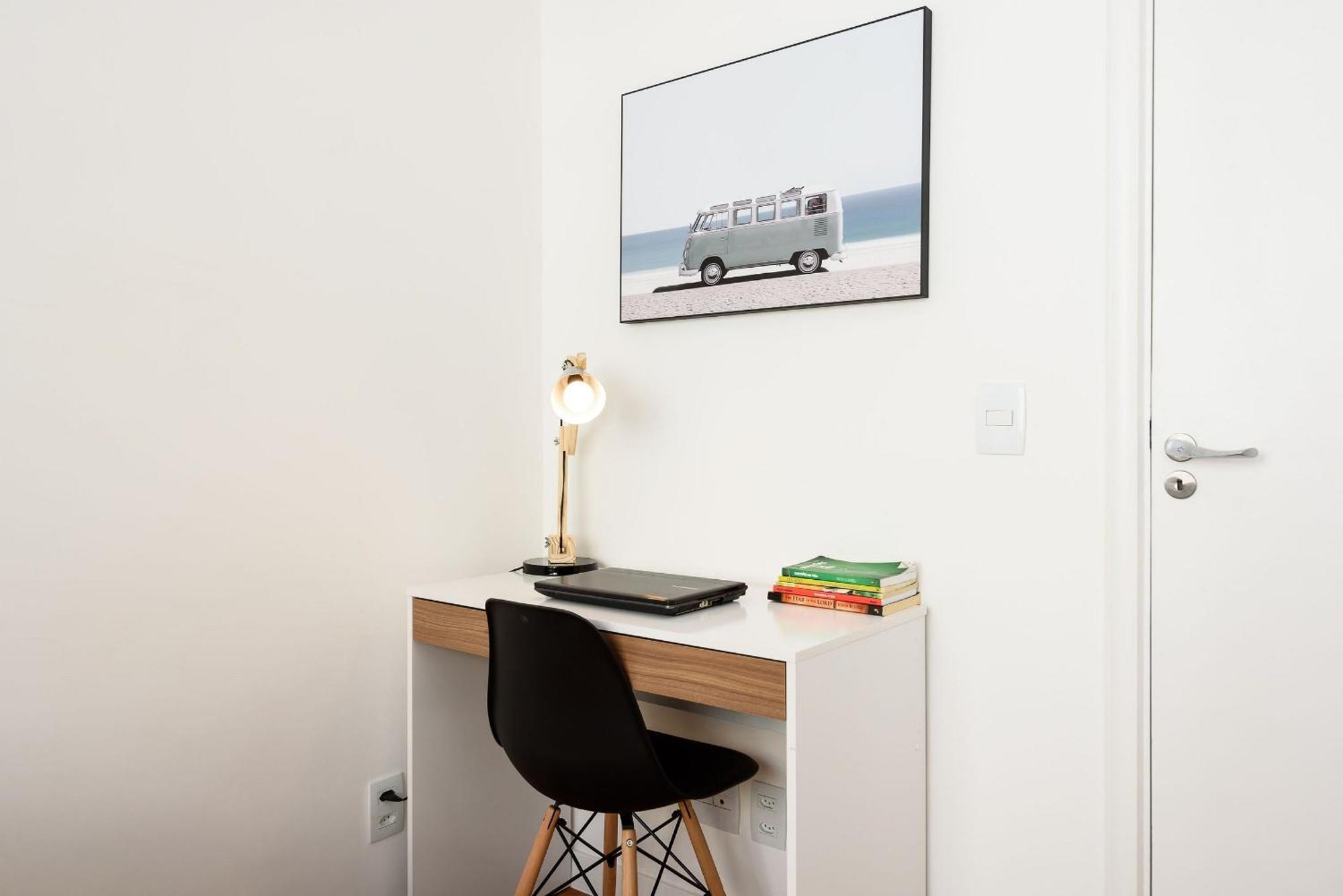 Apartamento 2 Quartos No Leblon A 300m Da | Adp 386/603 *